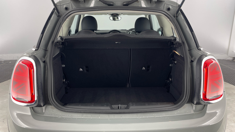 MINI Hatchback 1.5 One Classic II 3dr Petrol Hatchback